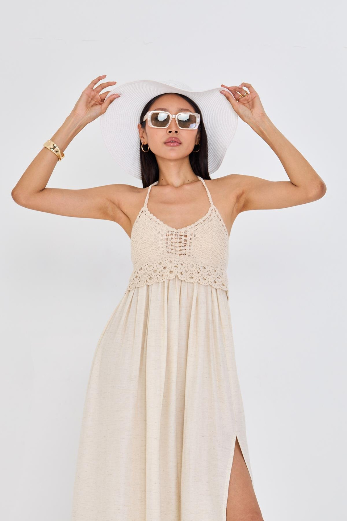 Yırtmaçlı Pamuklu Sırt Dekolteli Elbise