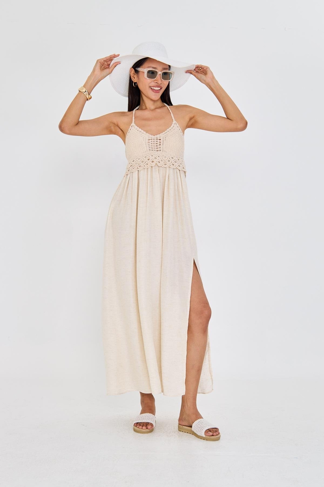 Yırtmaçlı Pamuklu Sırt Dekolteli Elbise