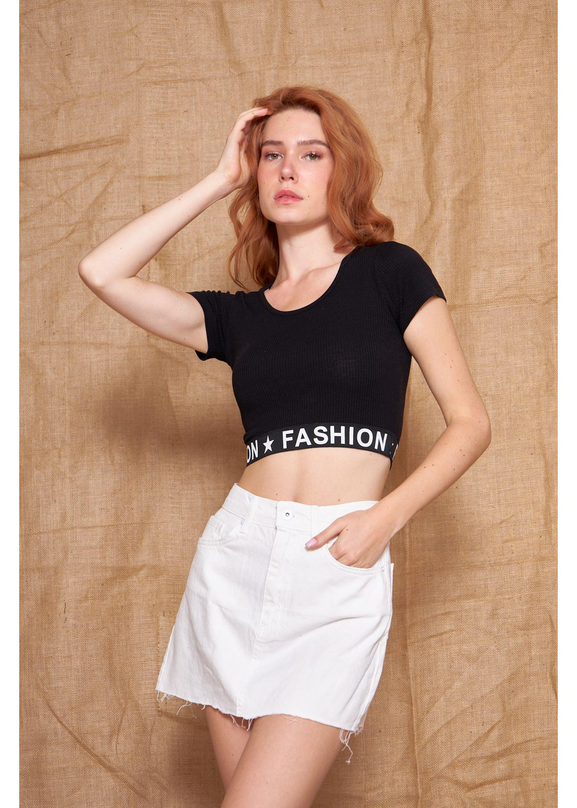 Altı Bantlı Basic Crop Top-Siyah