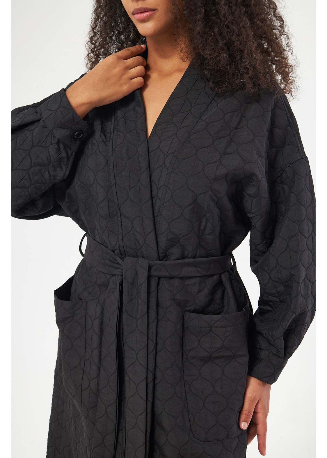 Arkası Baskılı Kapitone Kimono