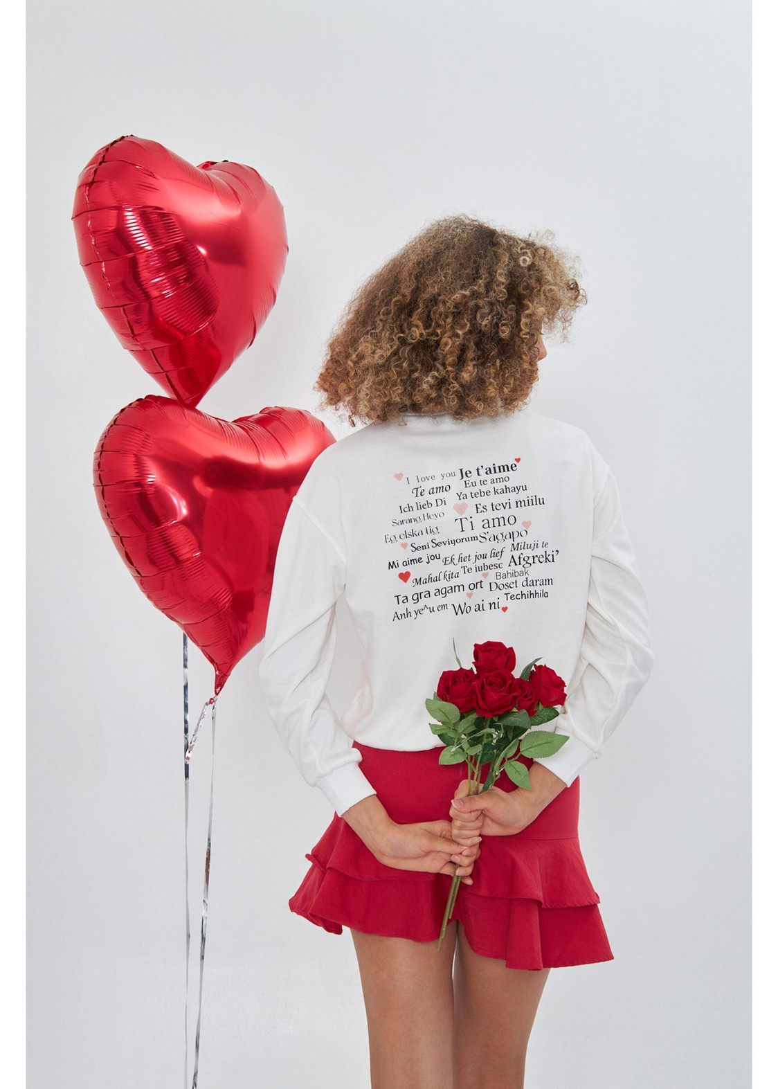 Arkası Yazı Baskılı Sweatshirt