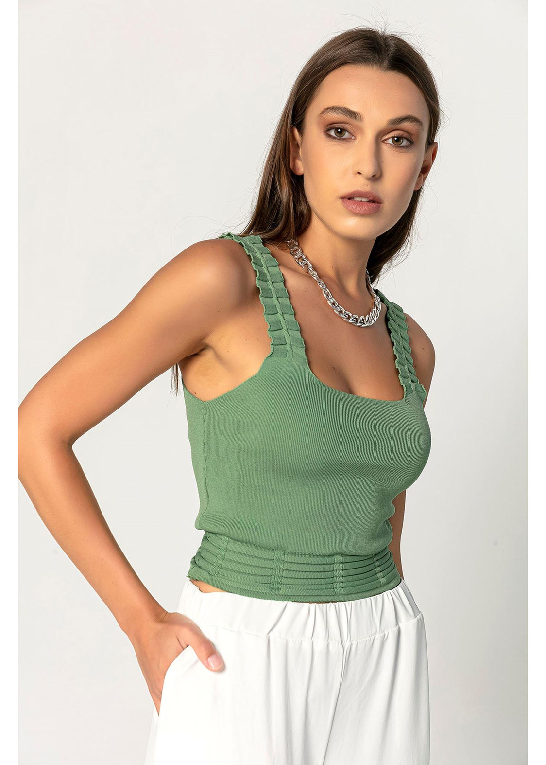 Askıları ve Beli Fırfırlı Triko Bluz-Mint
