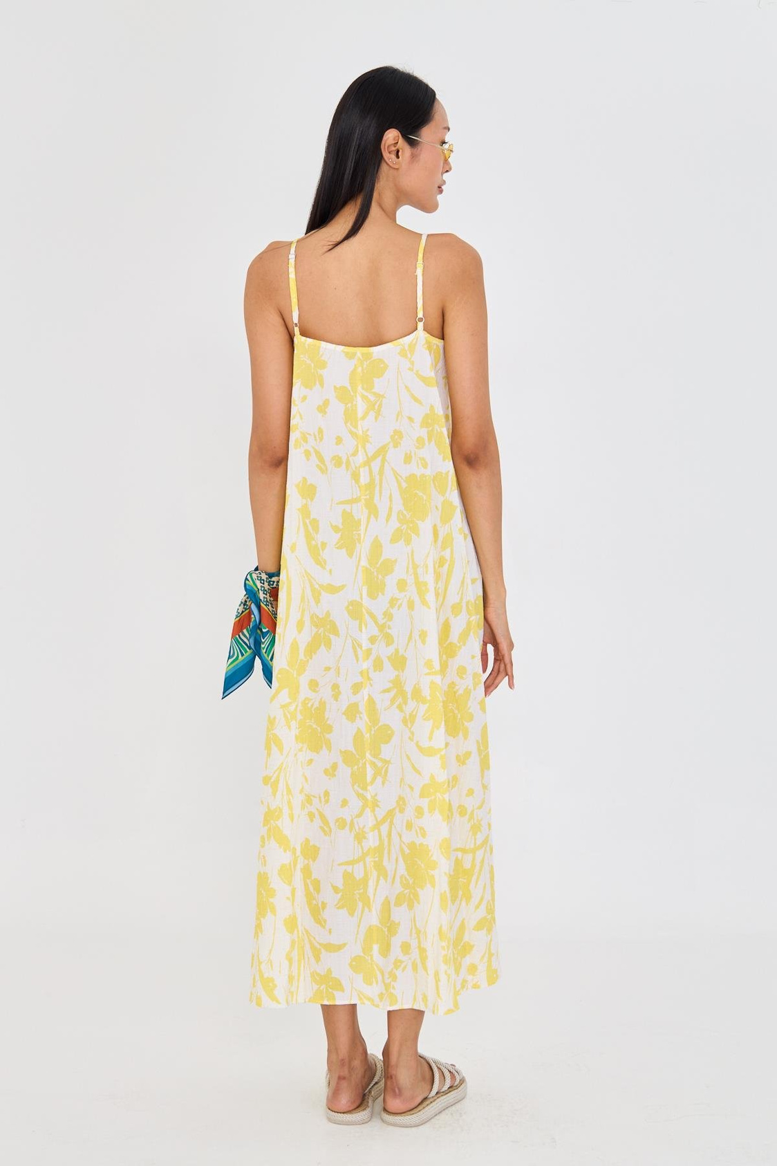 Ayarlanabilir Askılı Desenli Elbise