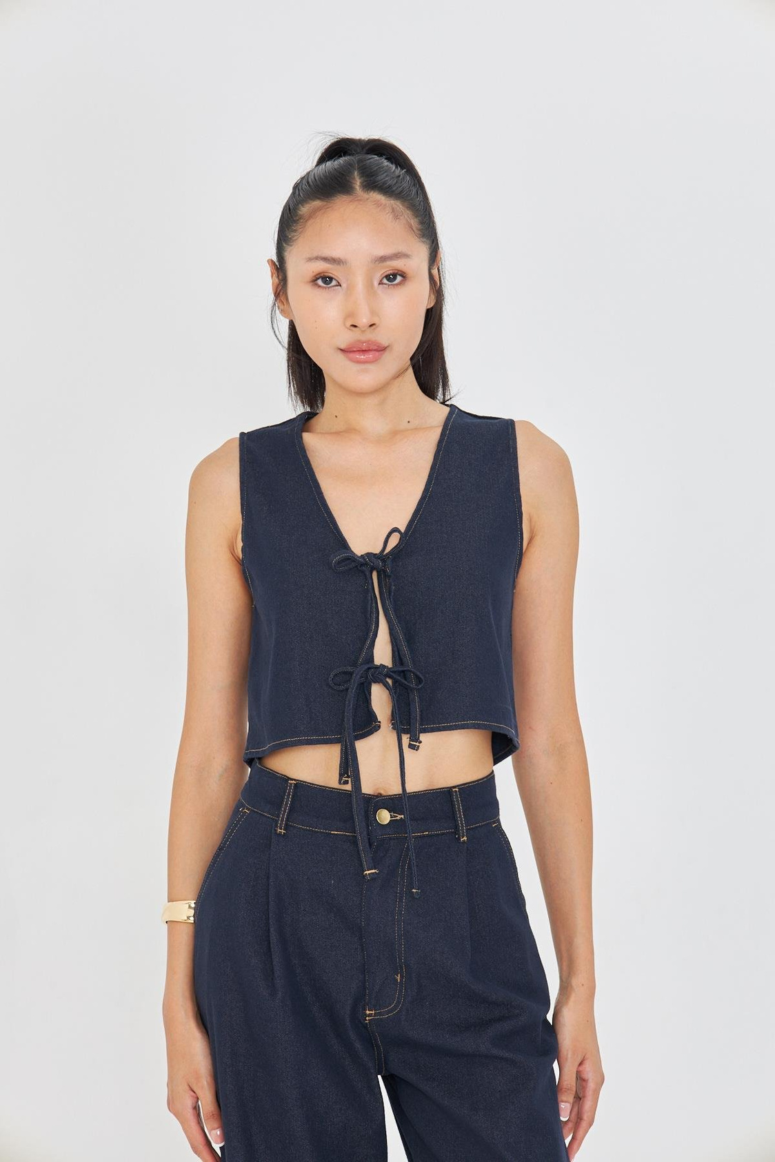 Bağcık Detaylı Denim Yelek 