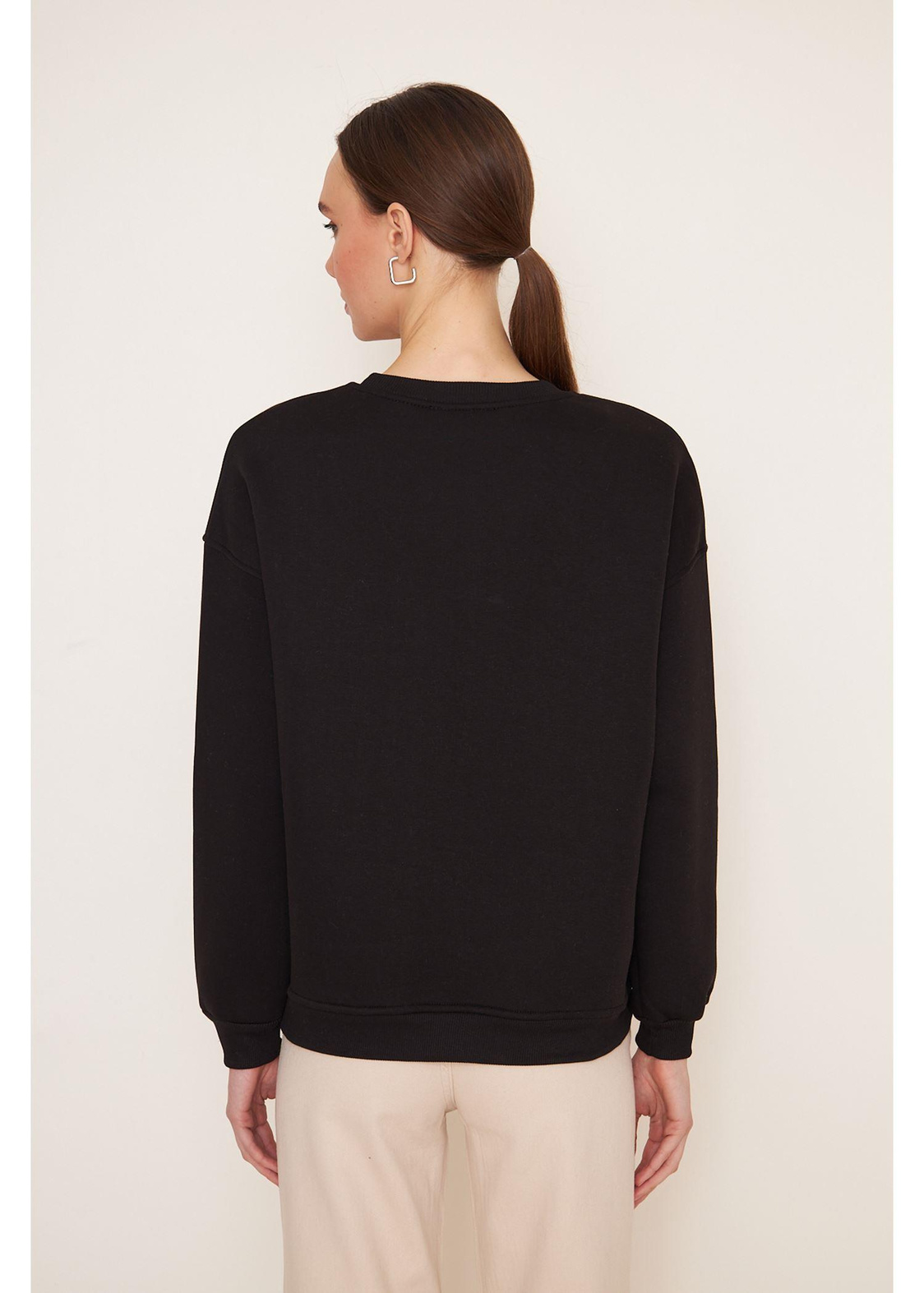 Baskılı Pullu Sweatshirt-Siyah