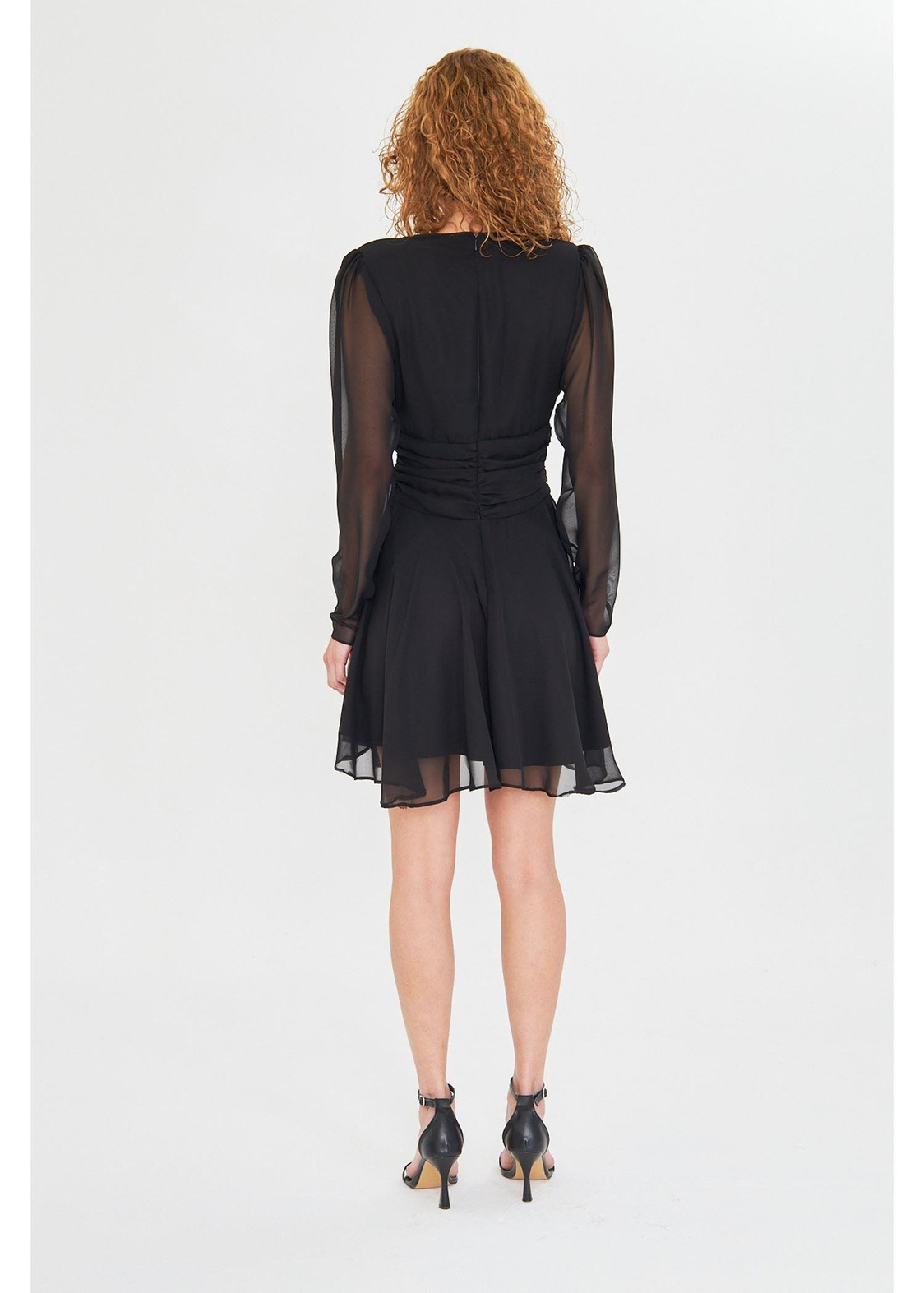 Beli Büzgülü Şifon Elbise-Siyah