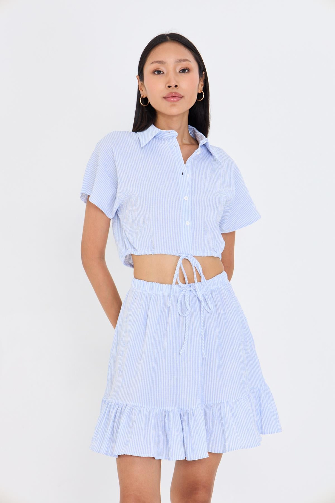 Beli İpli Crop Gofre Gömlek