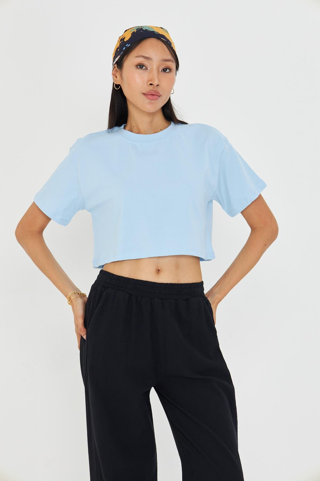 Bisiklet Yaka Crop Tişört