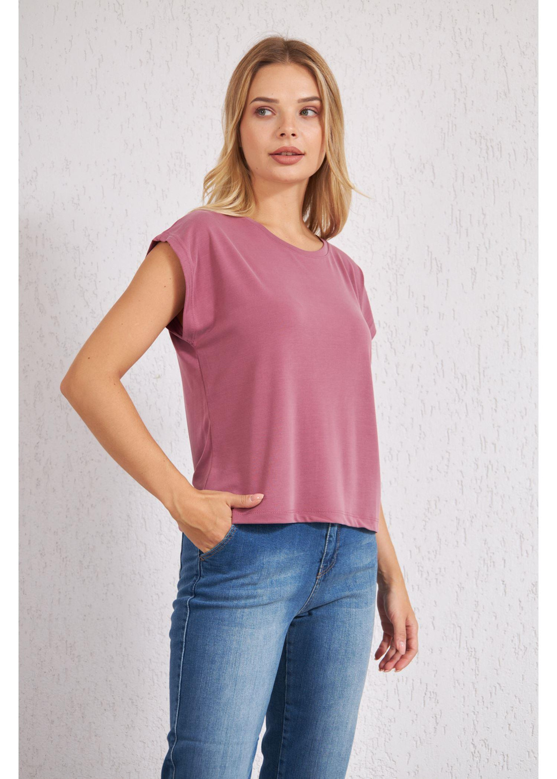 Bisiklet Yaka Kolsuz Tshirt-Gül