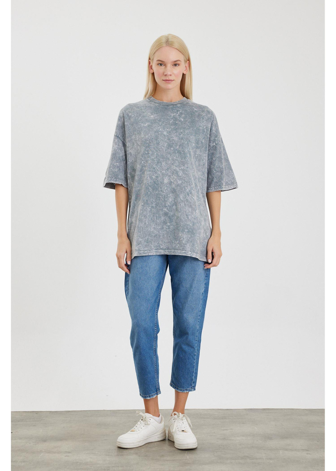 Bisiklet Yaka Yıkamalı Basic T-Shirt-Gri