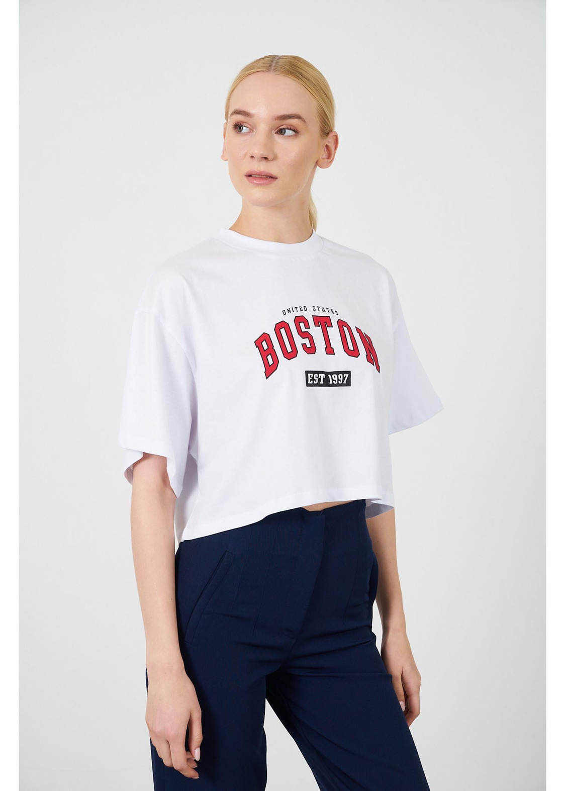 Boston Baskılı Kısa Süprem T-shirt-Ekru