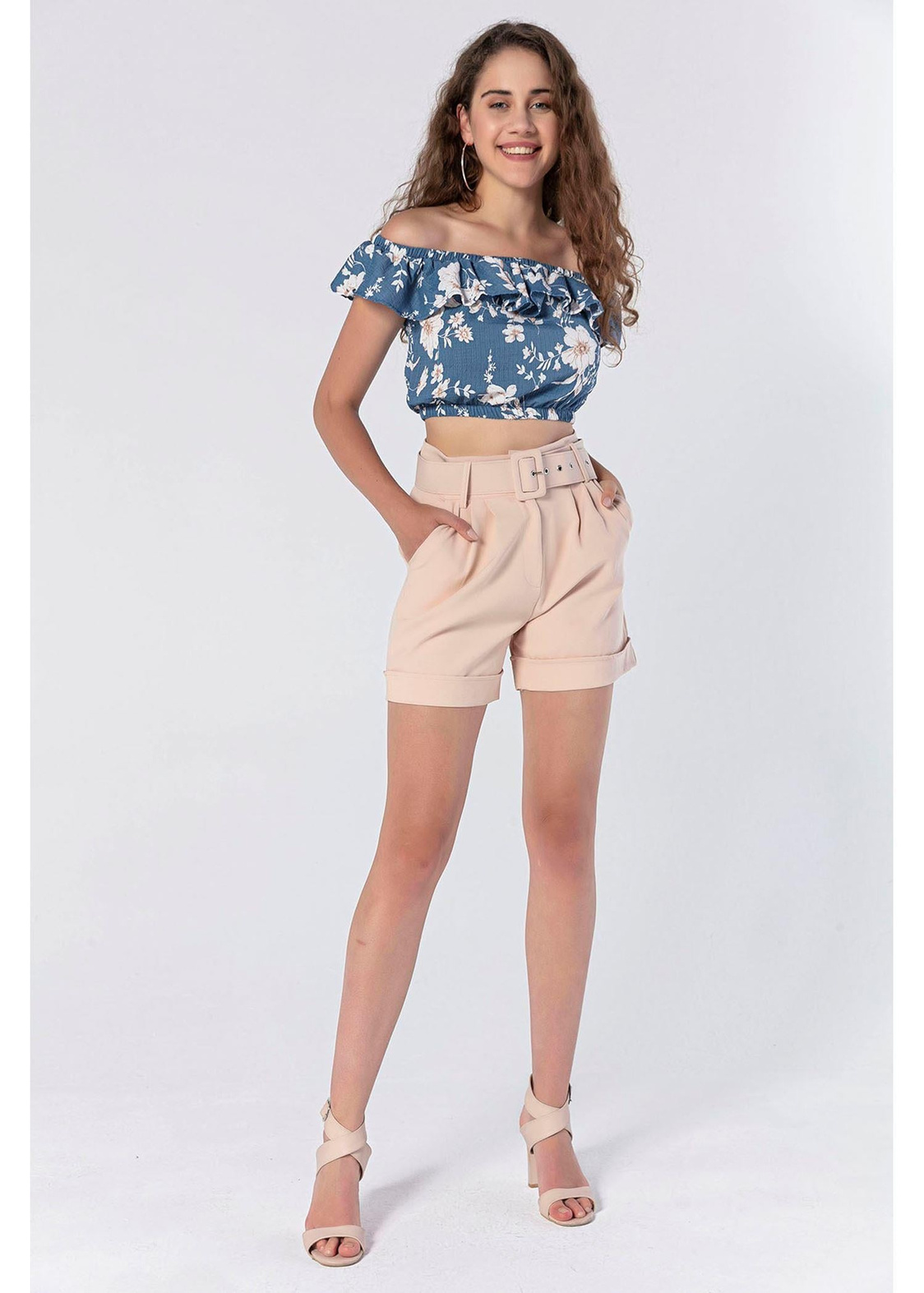 Çiçekli Desenli, Fırfırlı Crop Bluz-Mavi
