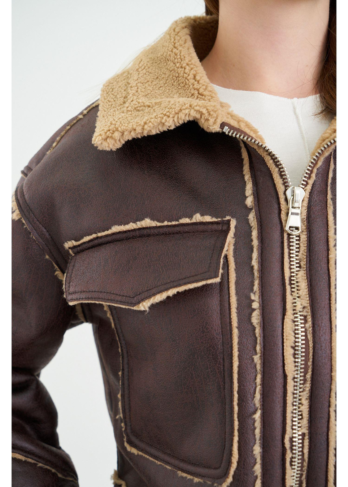 Çift Cepli Peluş Deri Mont-Camel