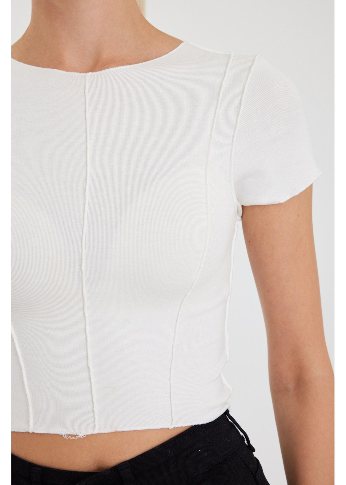 Çift Dikişli Crop T-shirt-Ekru