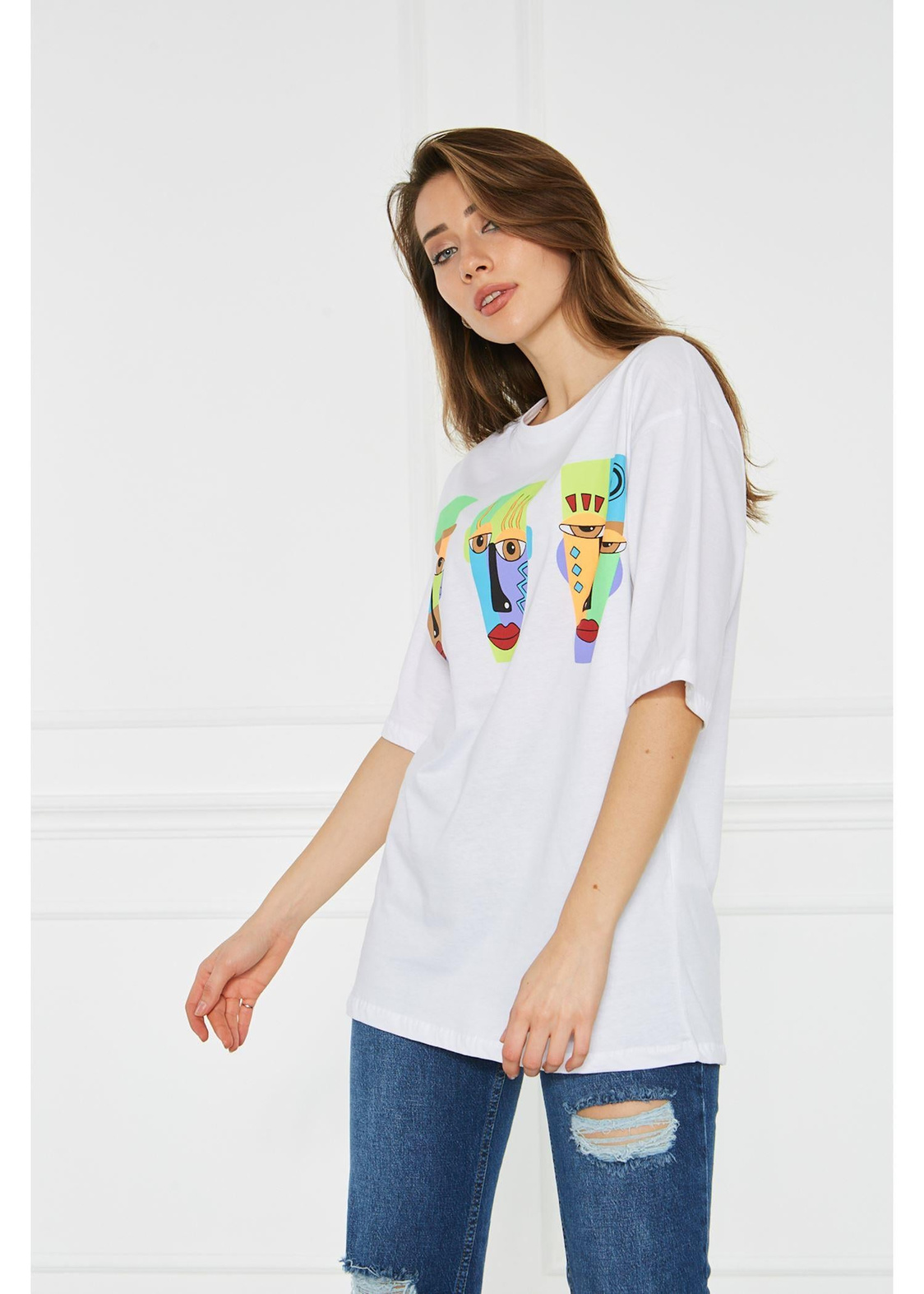 Colored Face Baskılı Bisiklet Yaka Kadın Tshirt-Beyaz
