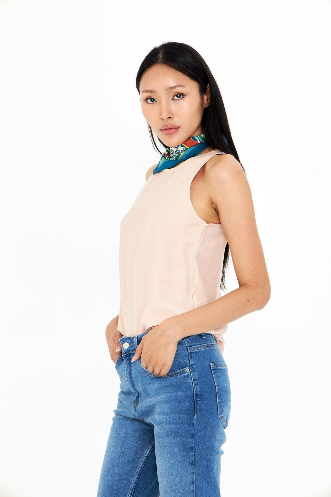 Damla Detaylı Keten Görünümlü Bluz