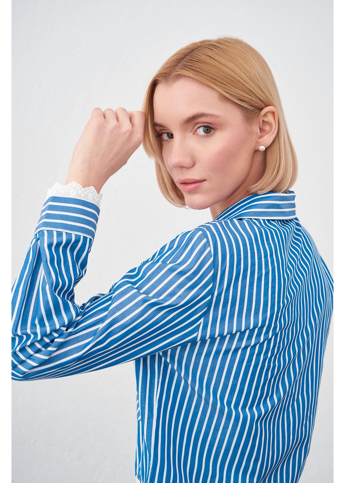 Dantel Detaylı Çizgili Poplin Gömlek-Saks