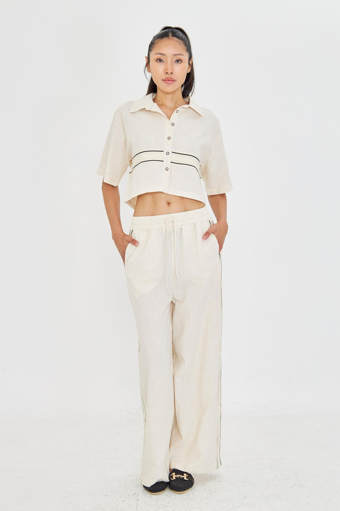 Dantel Detaylı Keten Görünümlü Pantolon