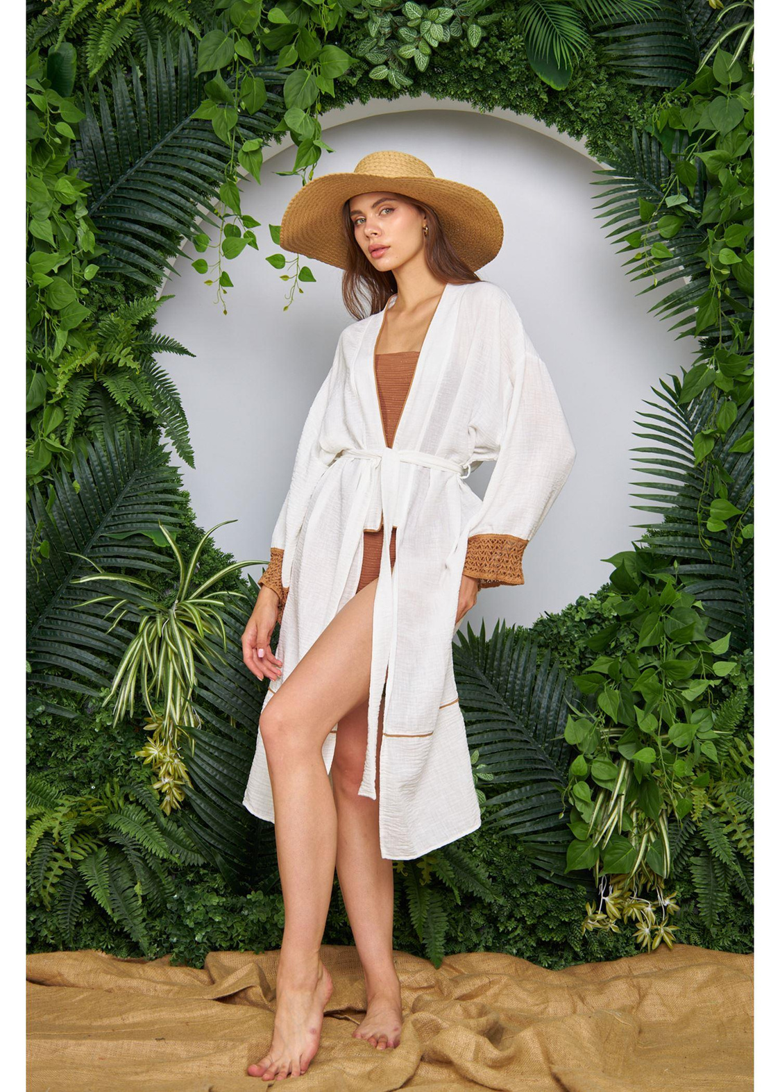 Dantel Detaylı Kuşaklı Keten Kimono-Ekru
