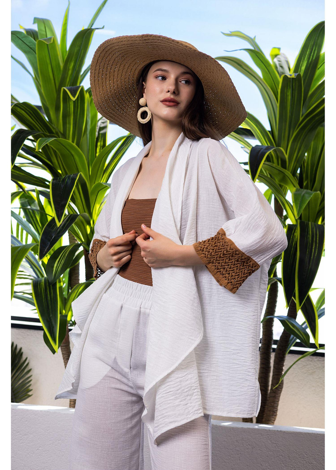 Dantel Detaylı Şal Yaka Keten Kimono-Ekru