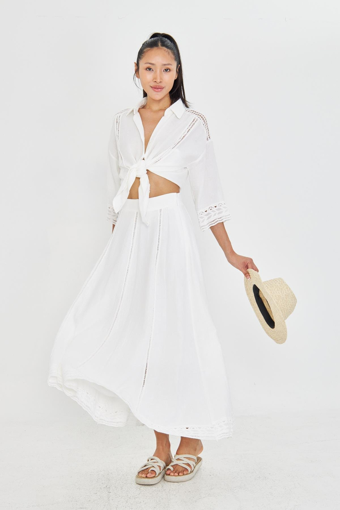 Dantel Detaylı Uzun Etek