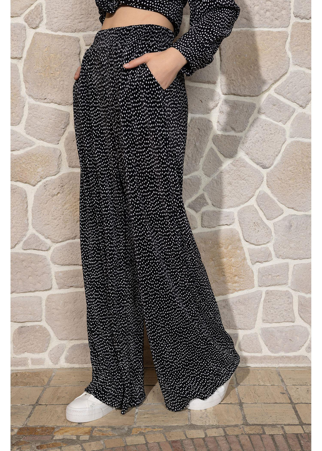 Desenli Örme Plise Pantolon-Siyah/Puantiye