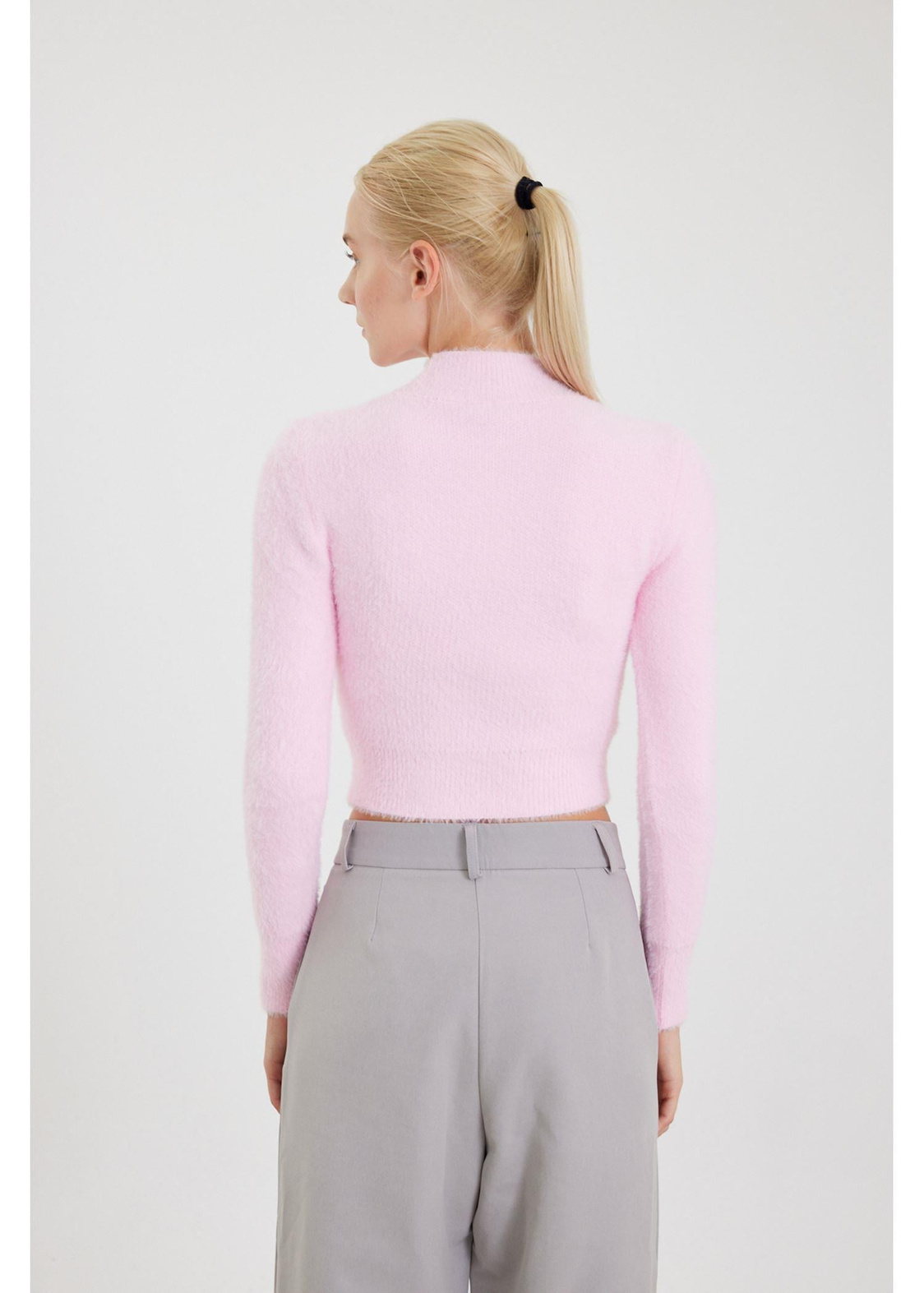 Dik Yaka Crop Kazak-Pembe