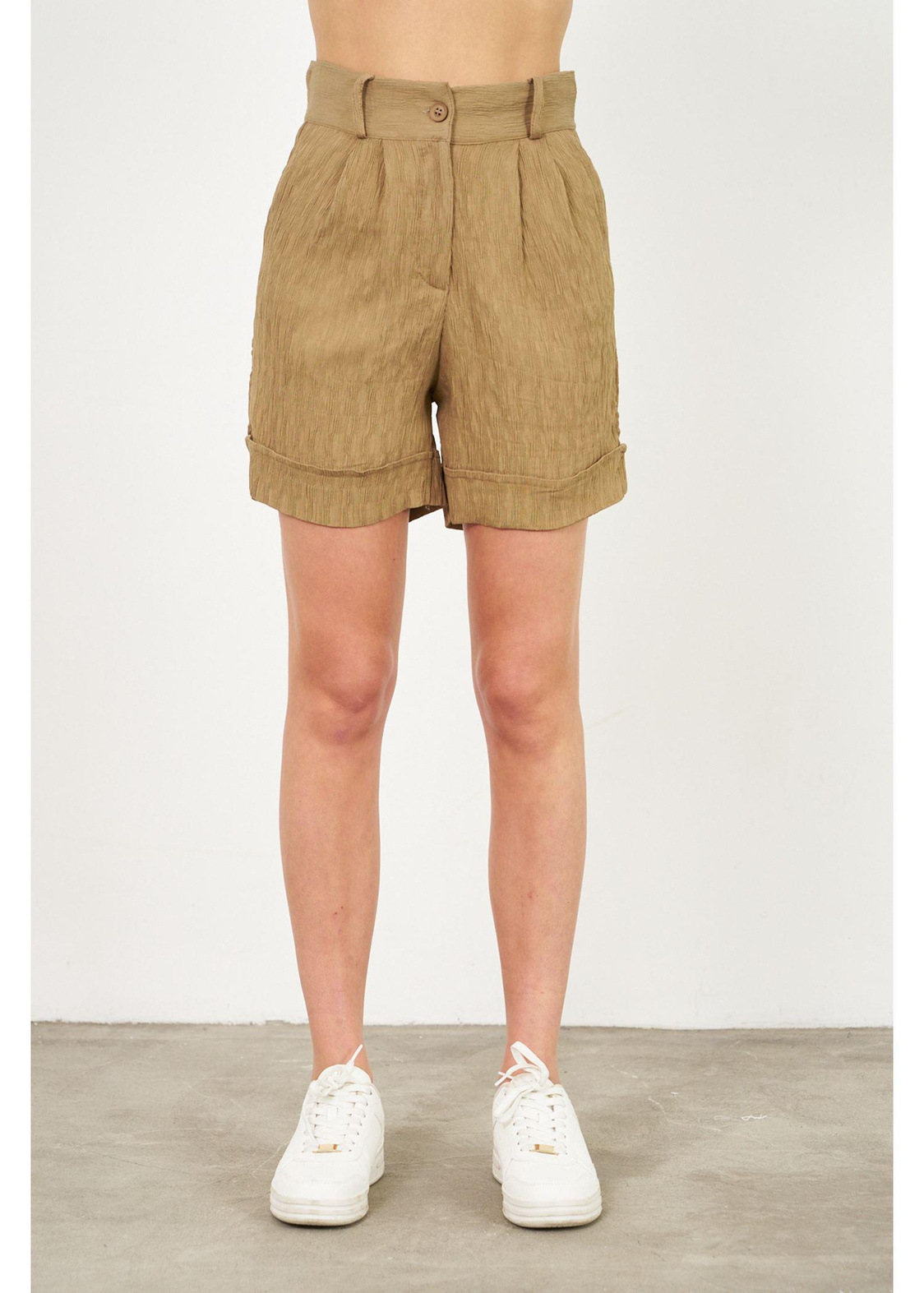 Duble Katlamalı Plise Şort-Vizon