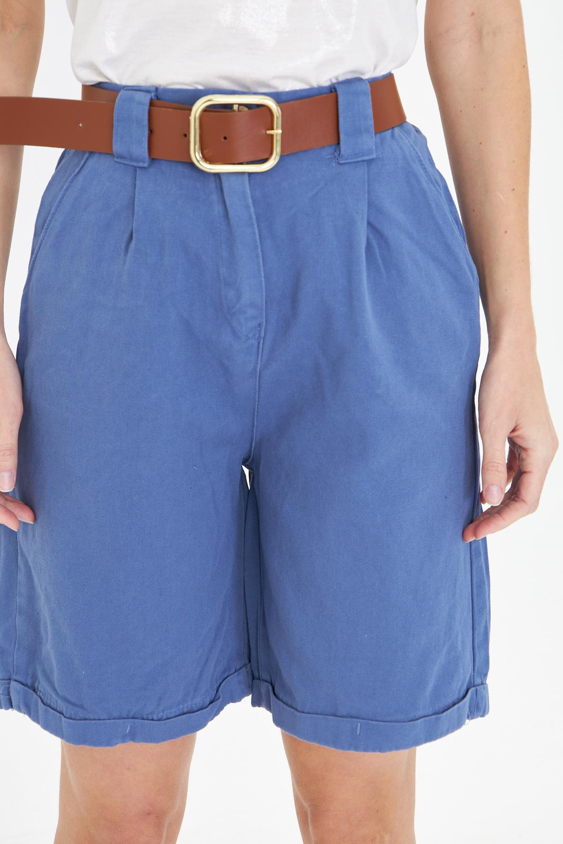 Duble Paça Kemerli Gabardin Şort