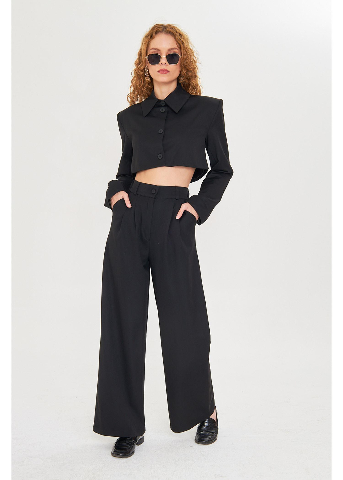 Düğmeli Crop Blazer Ceket