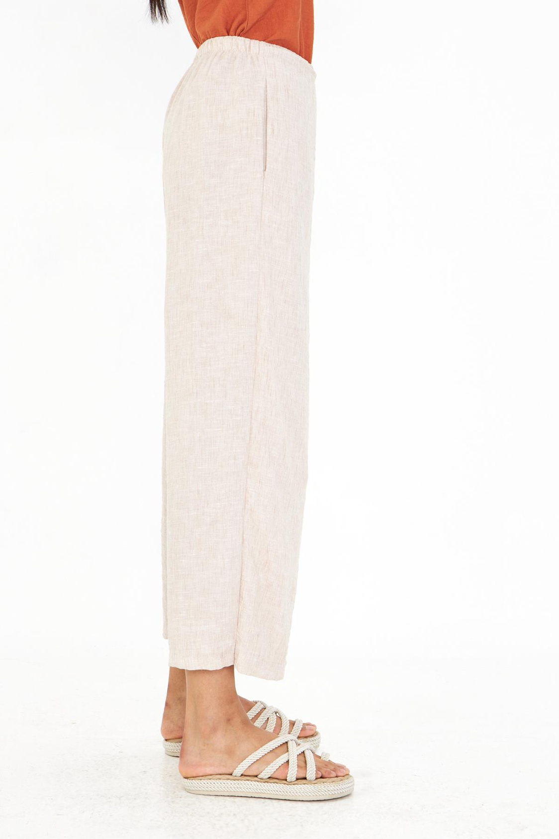 Etek Detaylı Keten Görünümlü Pantolon