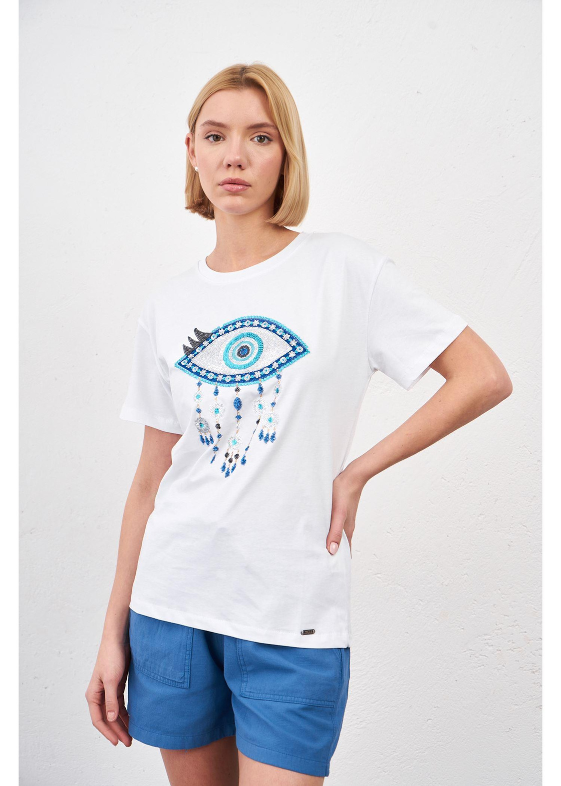 Göz Baskılı T-shirt-Beyaz