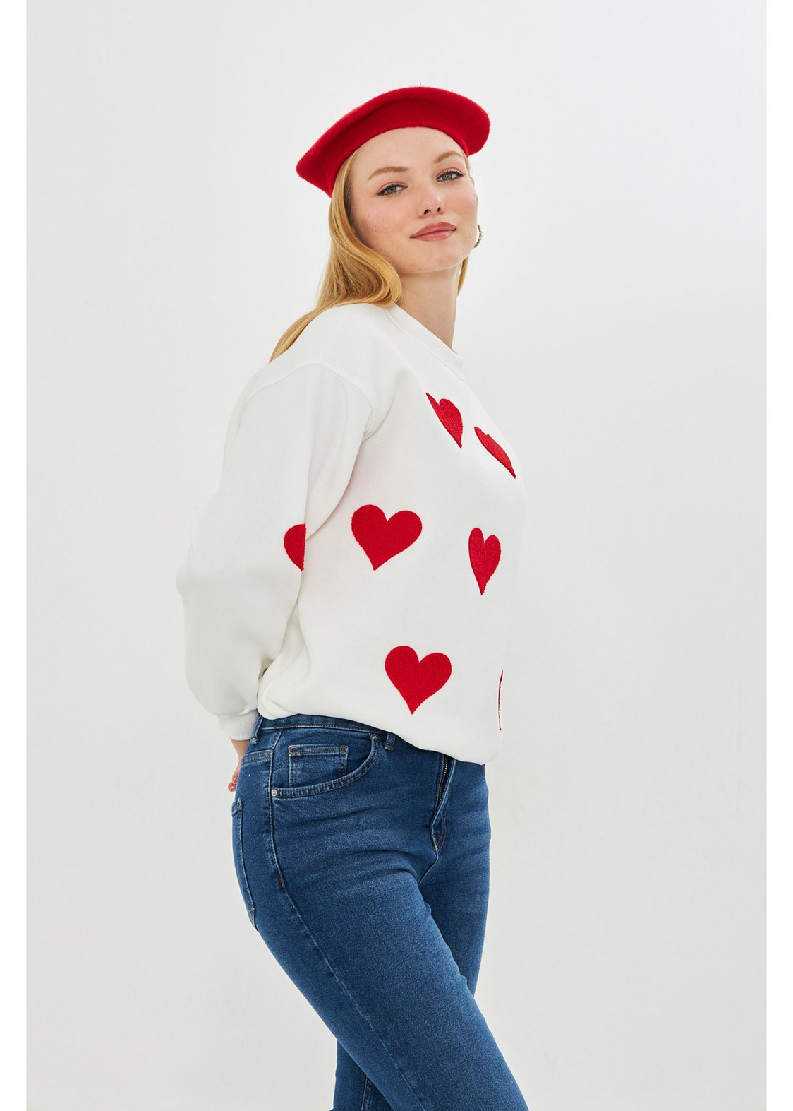 Kalp Baskılı Sweatshirt