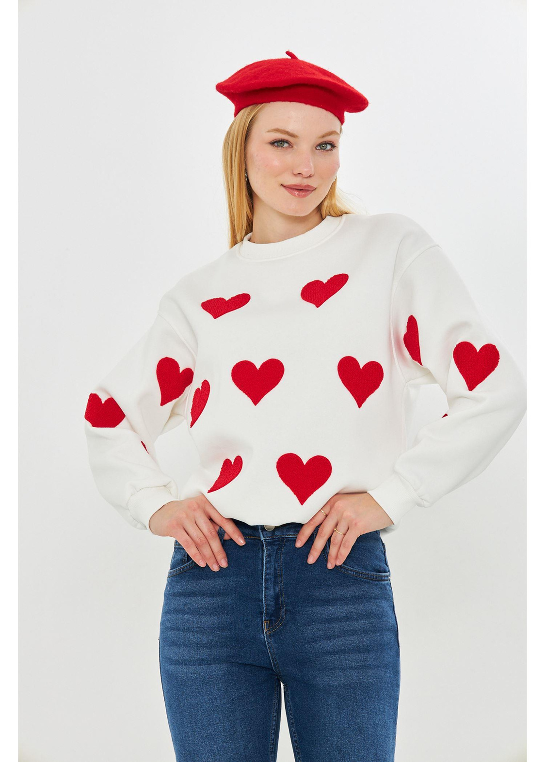 Kalp Baskılı Sweatshirt