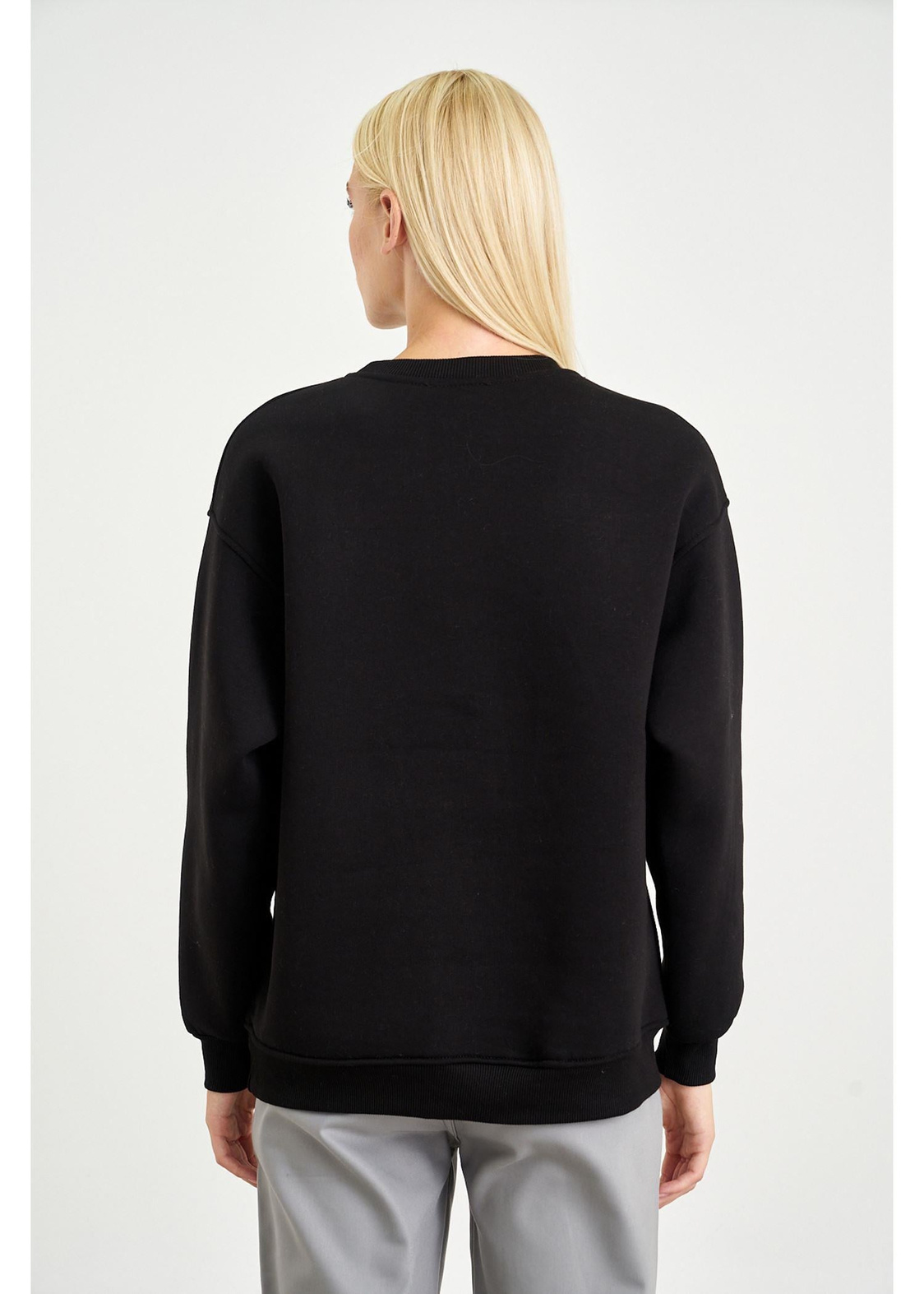 Kalp Nakışlı Taşlı Sweatshirt-Siyah