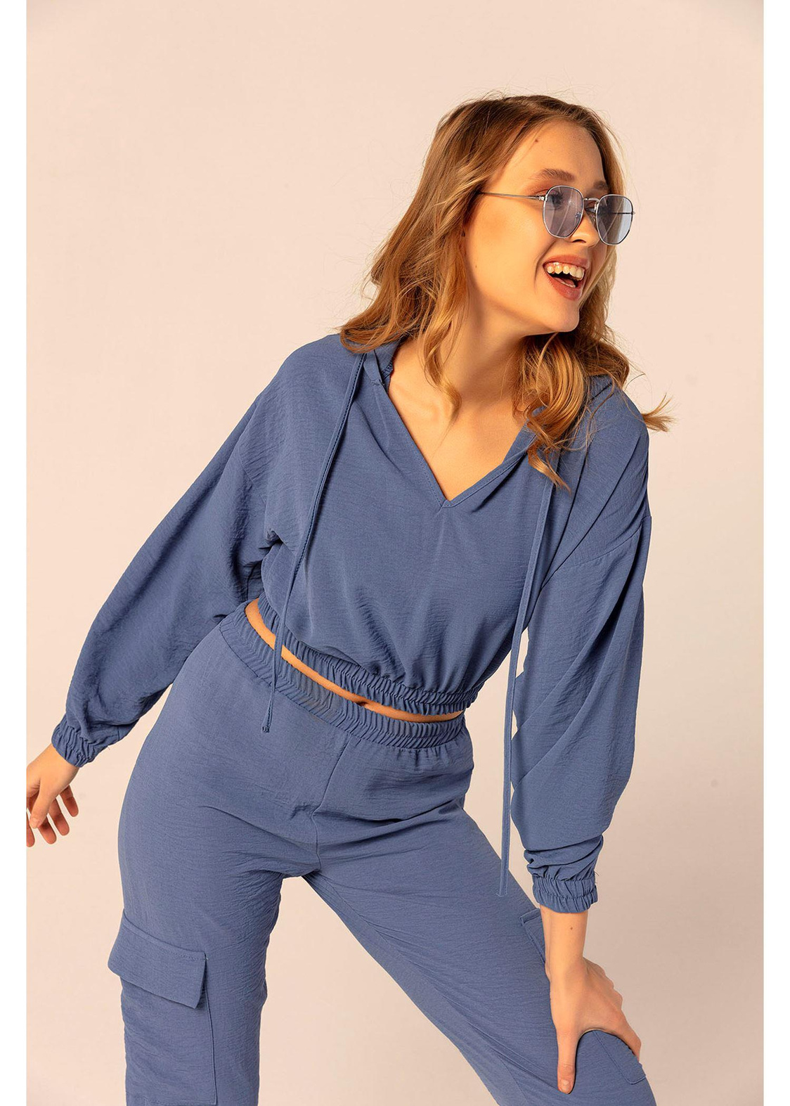Kapüşonlu Beli Lastikli Sweatshırt