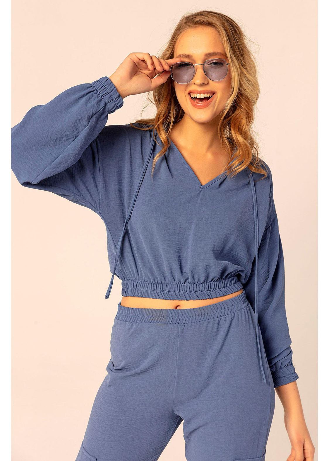 Kapüşonlu Beli Lastikli Sweatshırt