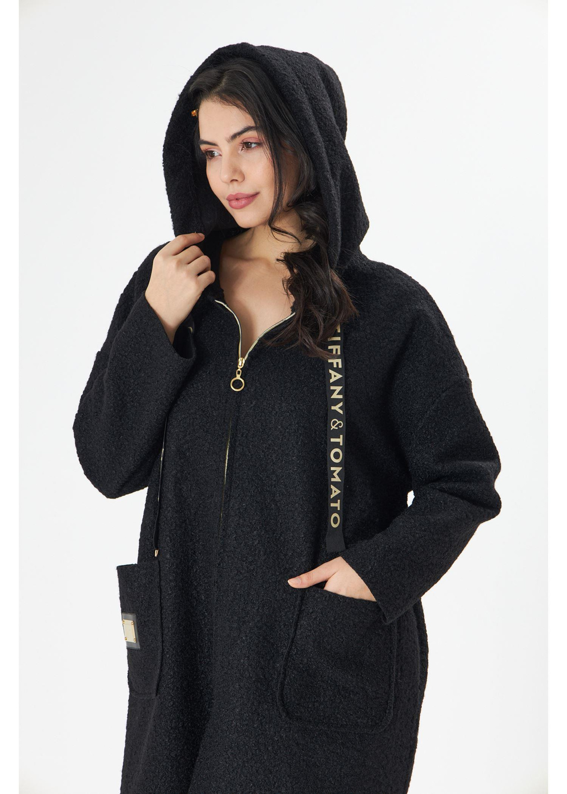 Kapüşonlu Çift Cepli Mont