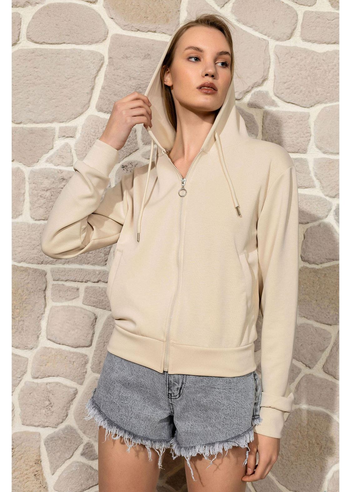 Kapüşonlu Fermuarlı Dalgıç Sweatshirt-Bej