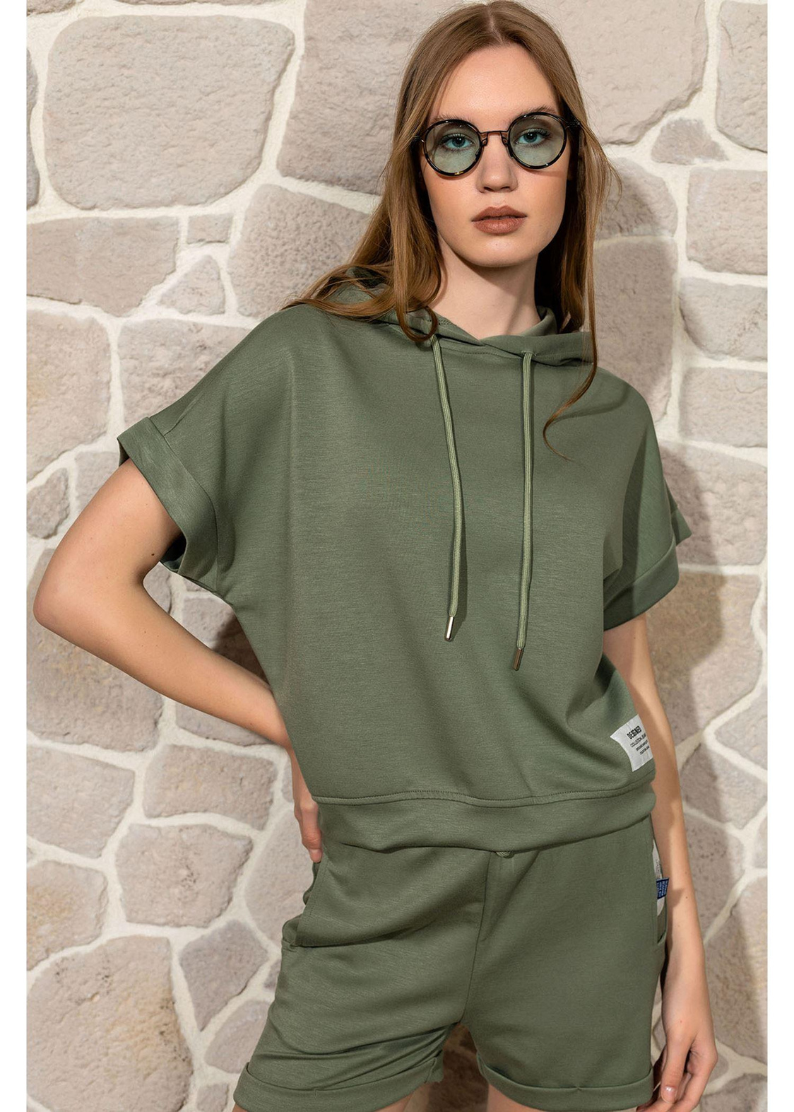 Kapüşonlu Kısa Kol Dalgıç Sweatshirt-Haki