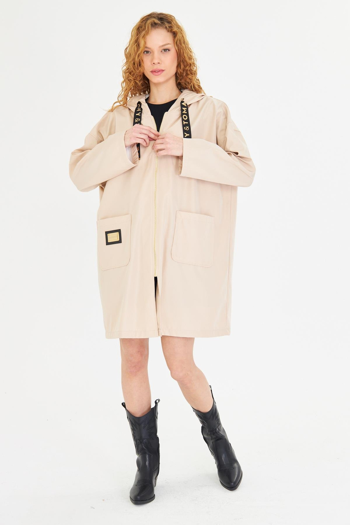 Kapüşonlu Suya Dayanıklı Trençkot