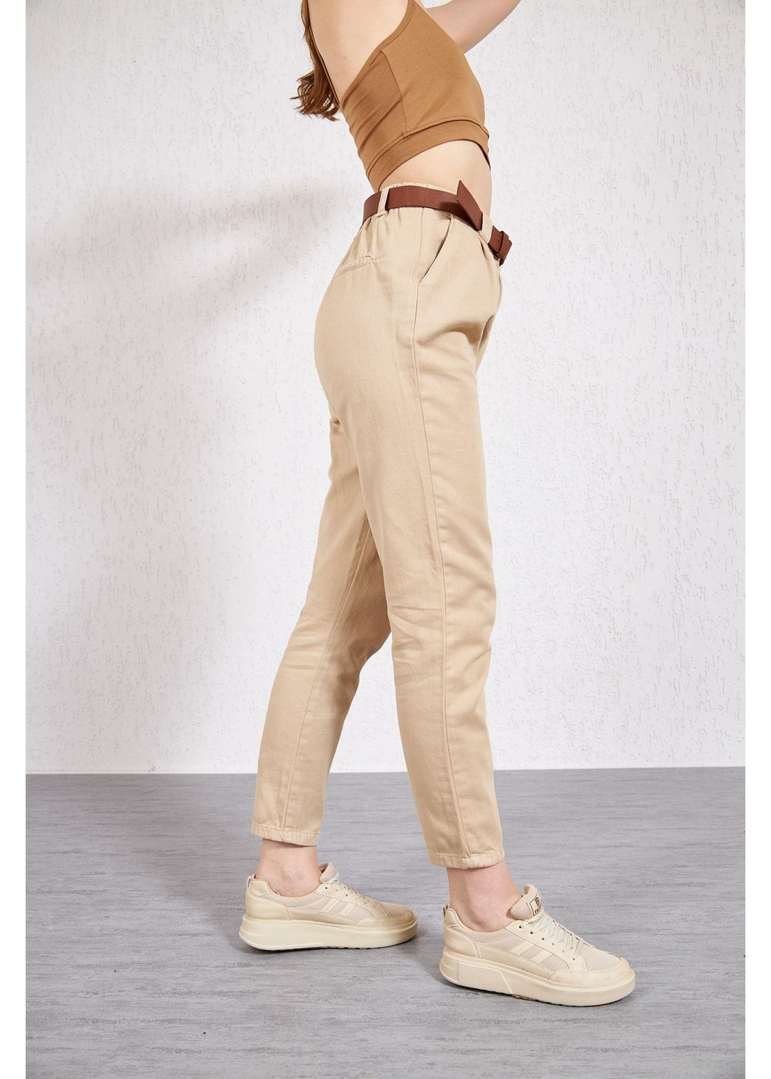 Kemerli Pileli Gabardin Pantolon-Taş