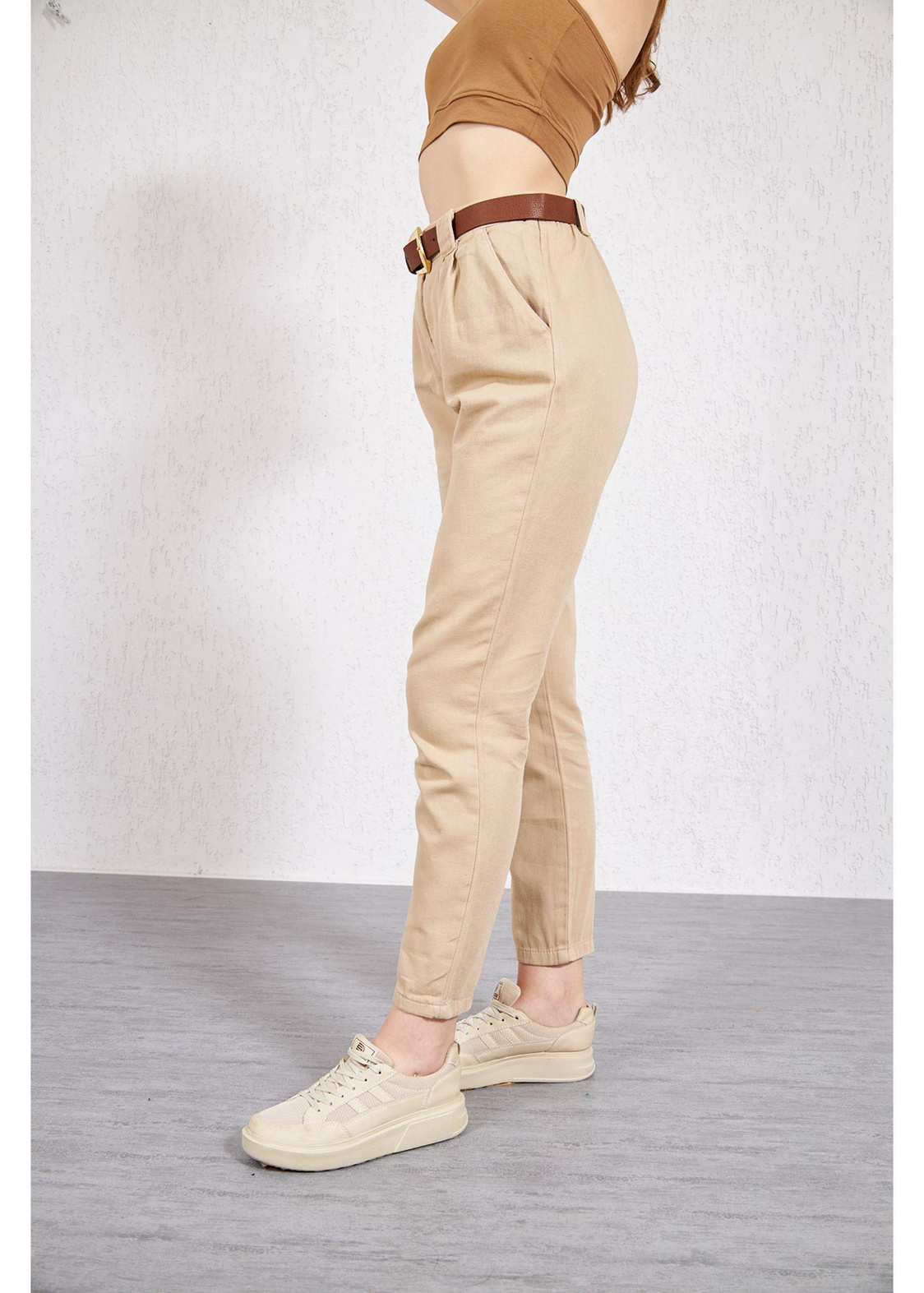 Kemerli Pileli Gabardin Pantolon-Taş