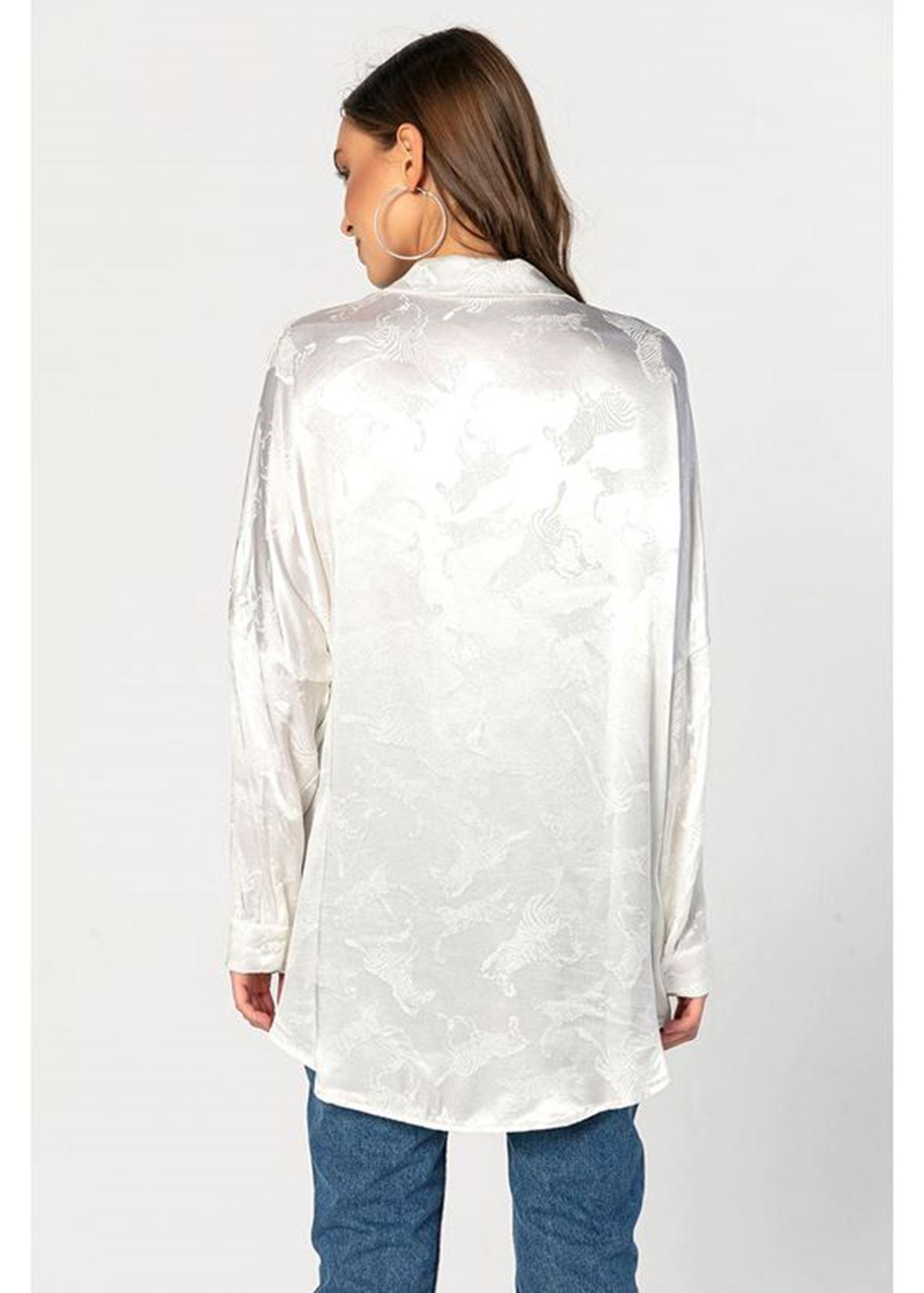 Kendinden Desenli, Saten Oversize Gömlek-Ekru