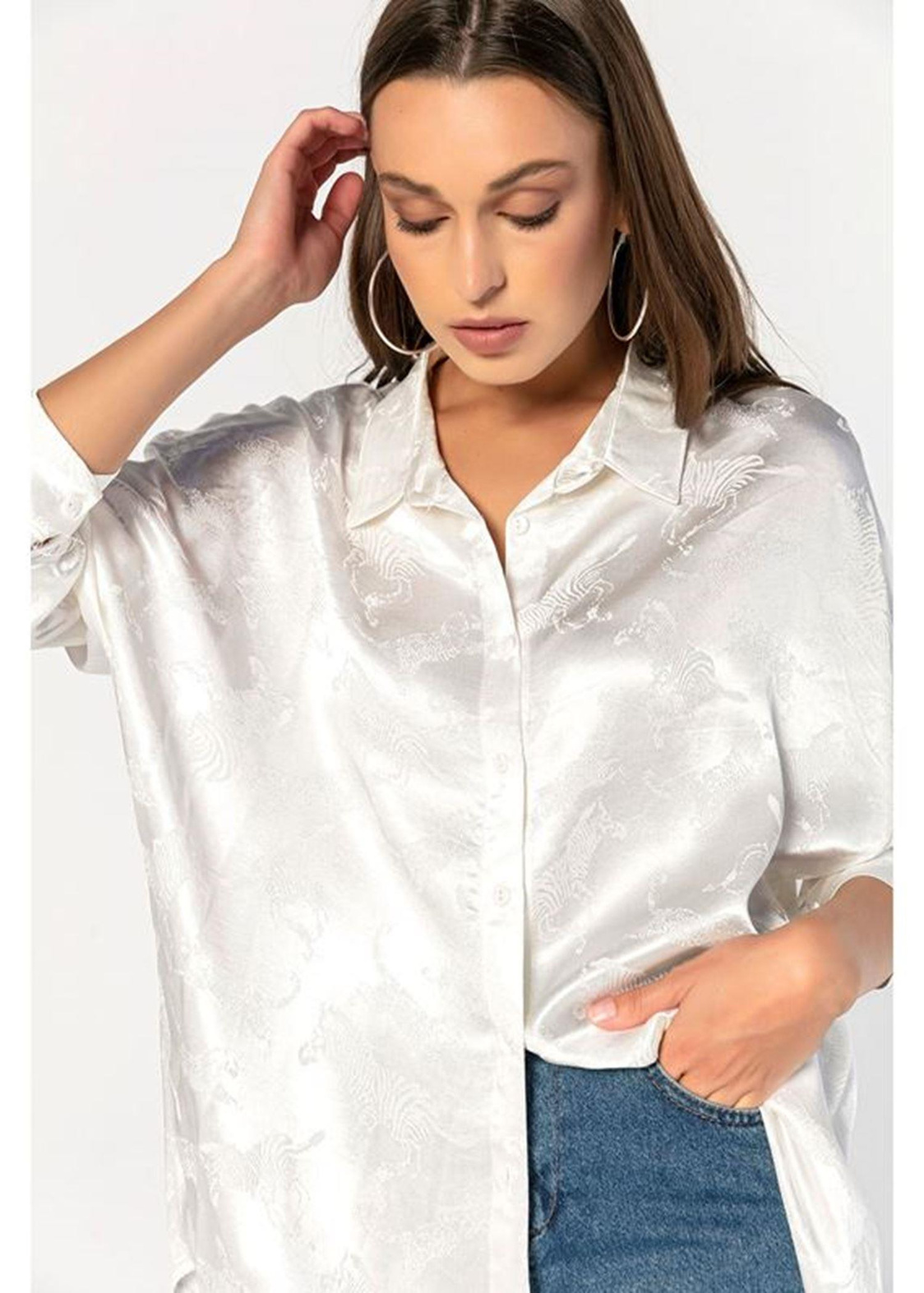 Kendinden Desenli, Saten Oversize Gömlek-Ekru