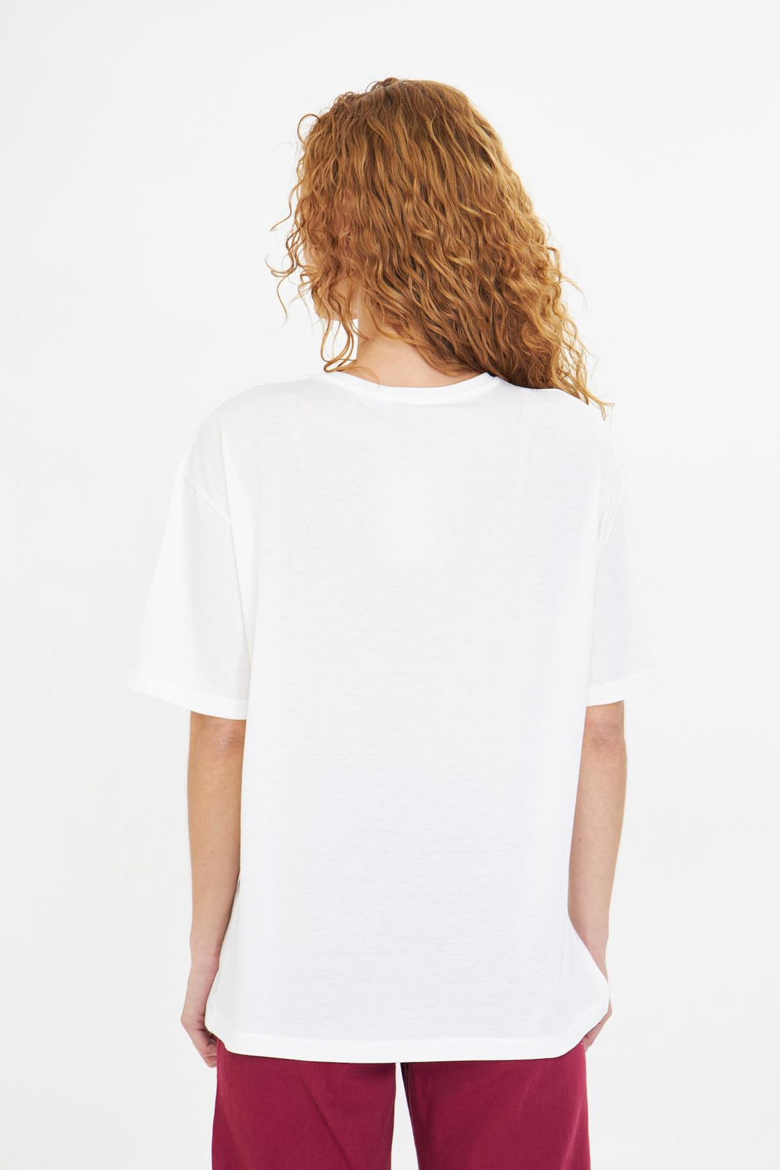 Kiraz İşlemeli Taşlı T-shirt