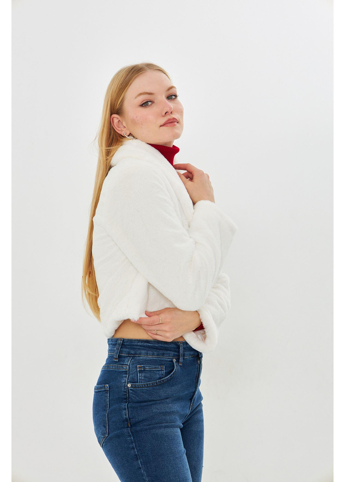 Kısa Peluş Bolero