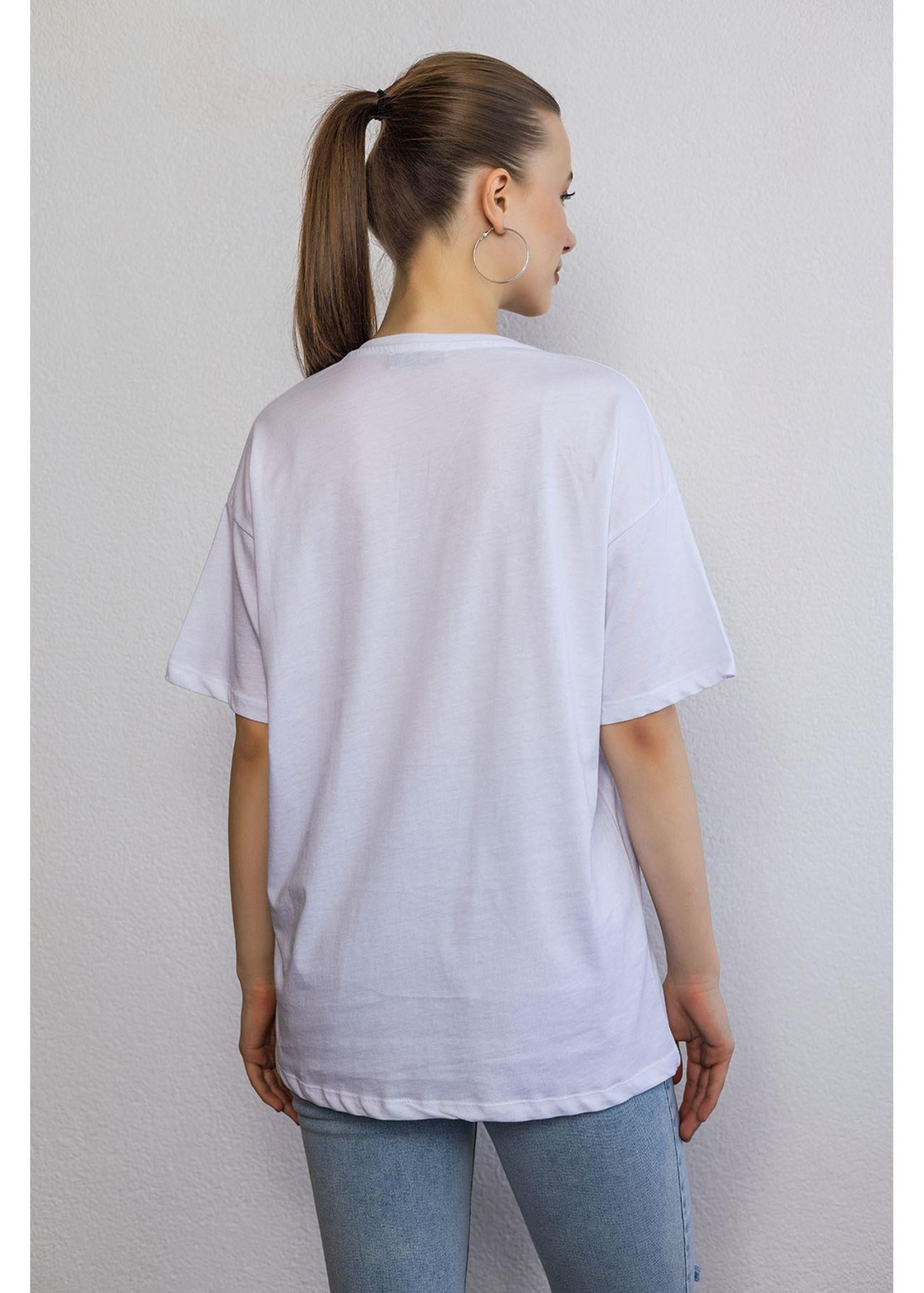 Kız Baskılı Süprem T-shirt-Beyaz
