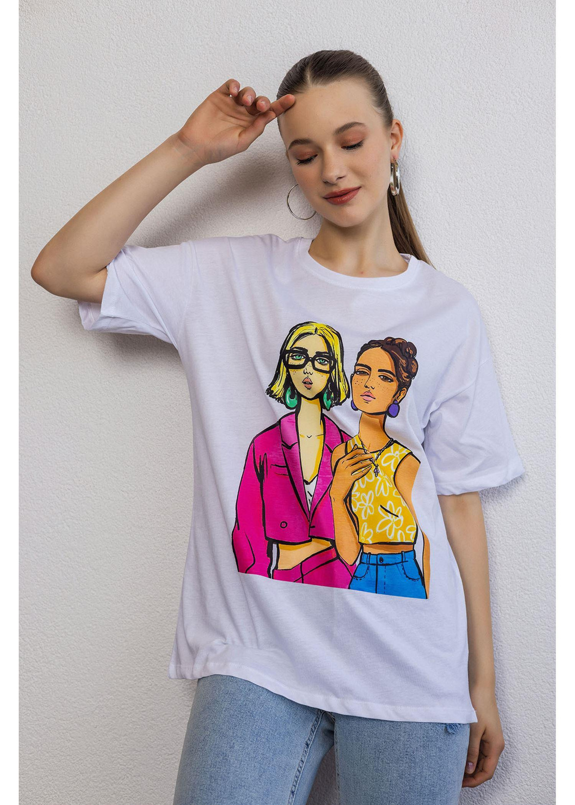 Kız Baskılı Süprem T-shirt-Beyaz