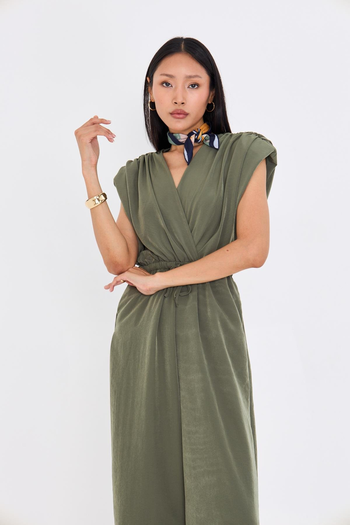 Kruvaze Yaka Sıfır Kol Tulum